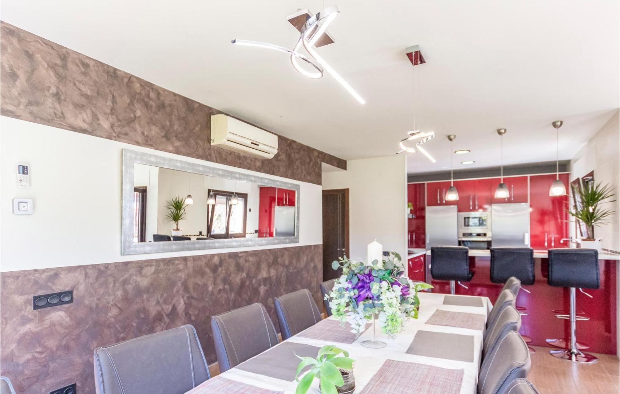 Beautiful In With Kitchen Vakantiehuis *
