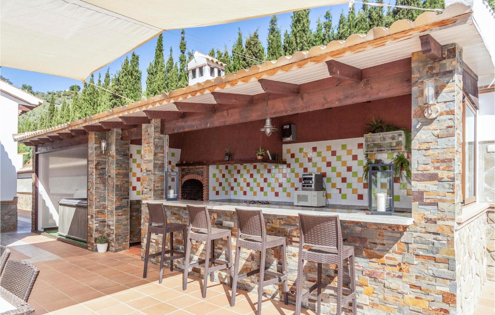 Dom wakacyjny Beautiful In With Kitchen Malaga